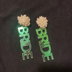 Bride earrings pearl/iridescent